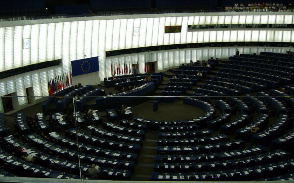 Prancūzijos ministras siunčia žinią ES: atskleidė, ko skubiai turi pasimokyti Europa