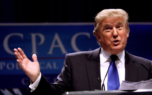 Ar degalai pagaliau atpigs? D. Trumpas atskleidė, kada JAV kariai pasitrauks iš Irano