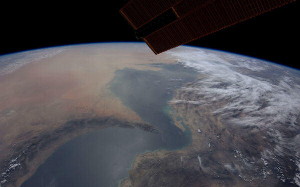 Kada atpigs benzinas? D. Trumpas įvardijo sąlygą, kuri pabaigtų brangų karą su Iranu