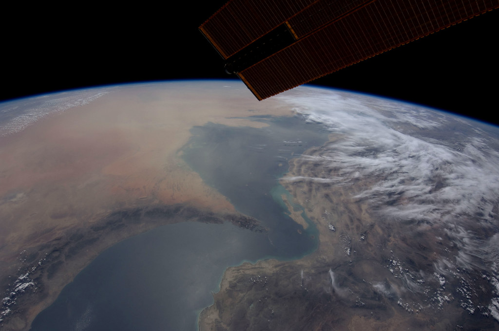 Kada atpigs benzinas? D. Trumpas įvardijo sąlygą, kuri pabaigtų brangų karą su Iranu