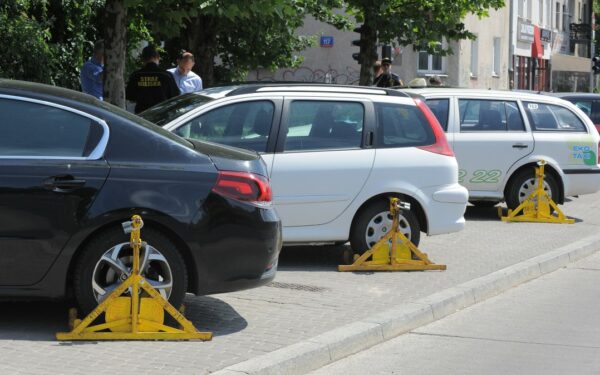 Šioje šalyje vairuotojai gauna milžiniškas baudas, tačiau situacija netrukus gali pasikeisti
