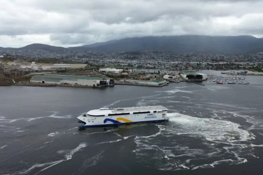 Ar atlaikys realiais jūrų stichijas? Didžiausias pasaulyje elektrinis laivas stoja į lemtingą išbandymą