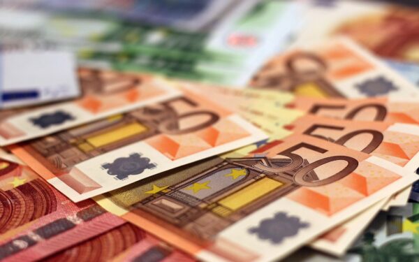 Finansinė pagalba Kyjivui jau pakeliui: Tarptautinis valiutos fondas suteiks milijardus siekiantį paramos paketą