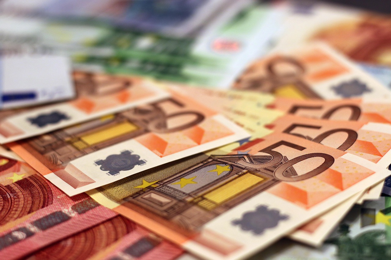 Finansinė pagalba Kyjivui jau pakeliui: Tarptautinis valiutos fondas suteiks milijardus siekiantį paramos paketą