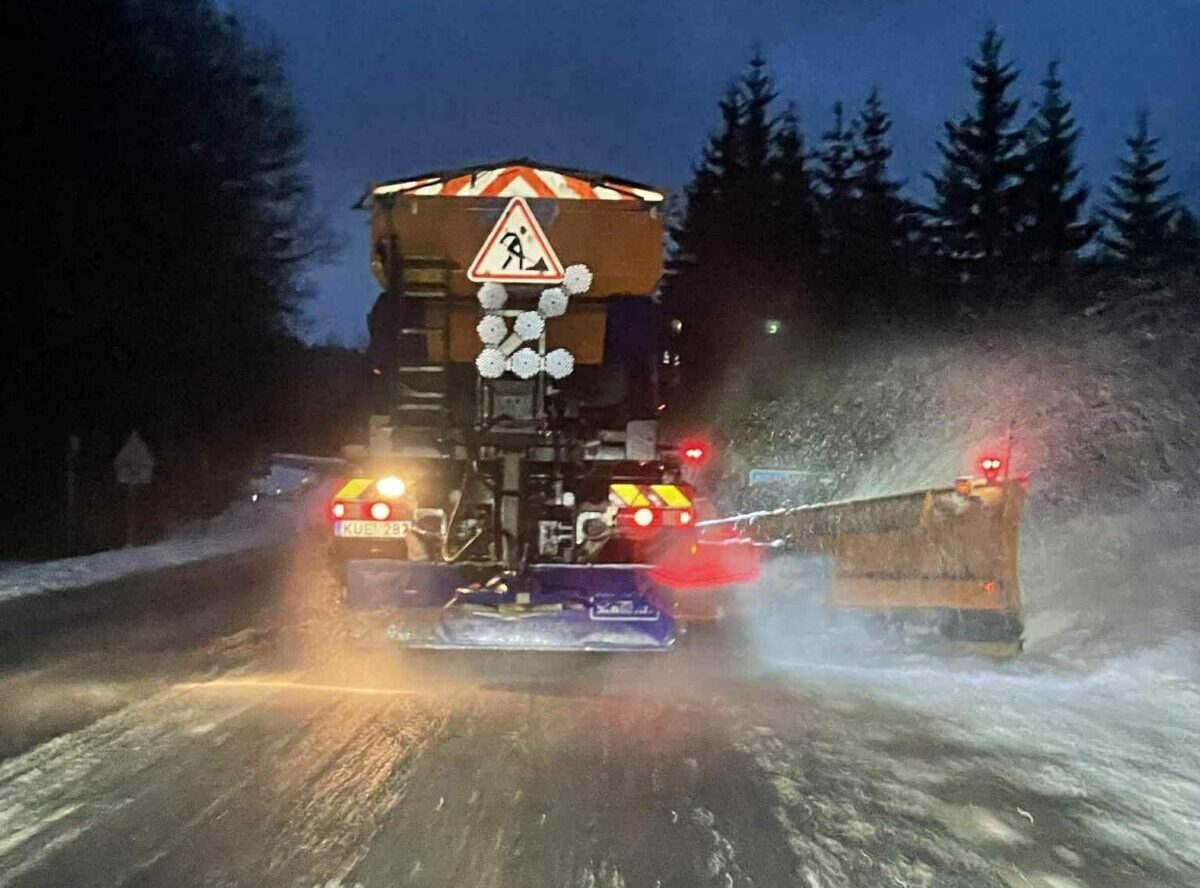 Sniego spąstai: kelininkai įspėja dėl pavojingiausių vairuotojų klaidų