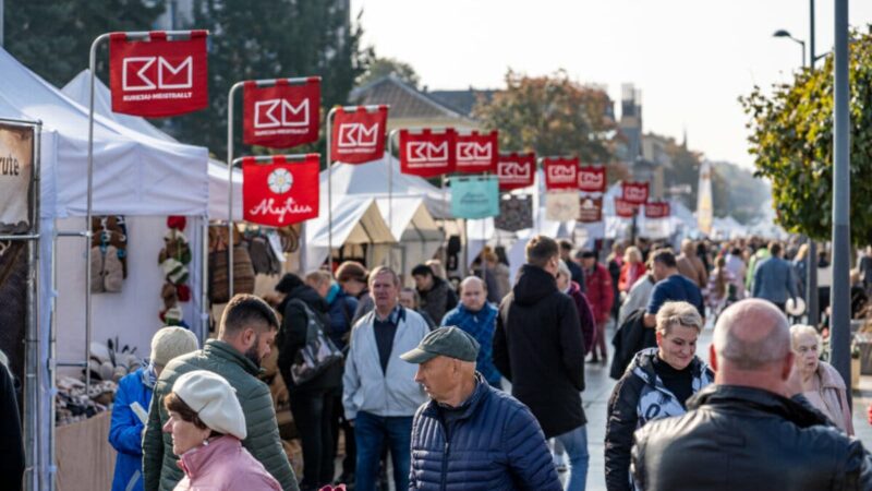 Marijampolėje ieškomas Užgavėnių organizatorius: kas uždirbs iš blynų, triukšmo ir kaukių 2026?