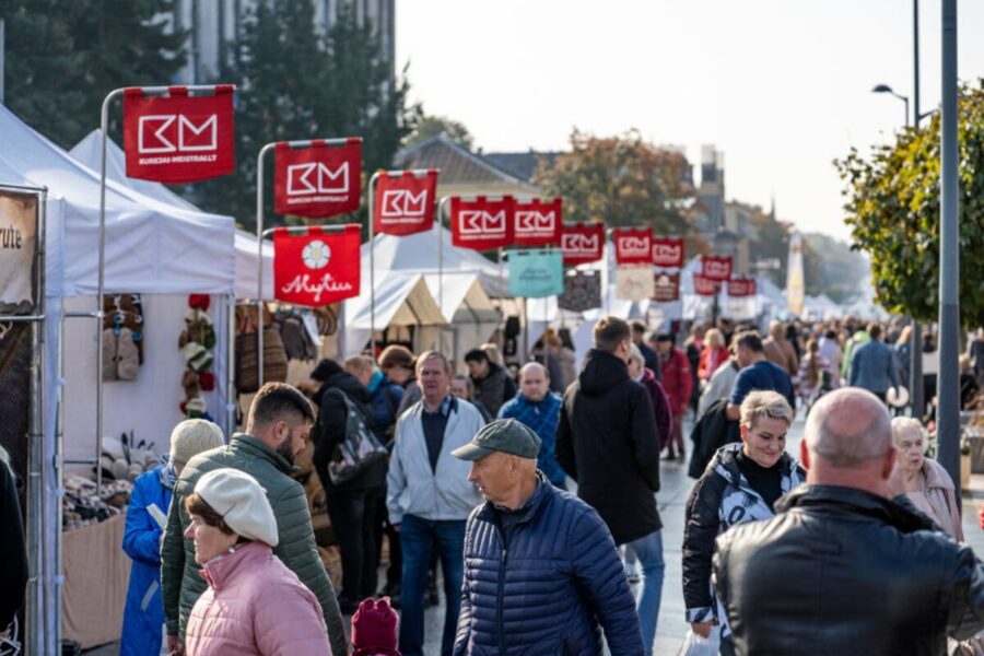 Marijampolėje ieškomas Užgavėnių organizatorius: kas uždirbs iš blynų, triukšmo ir kaukių 2026?