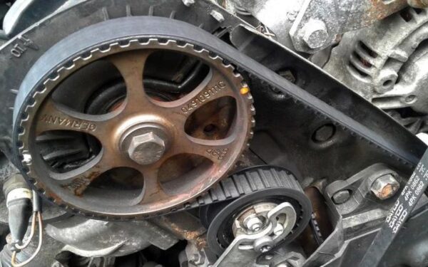 Mechanikai įspėja vairuotojus: šie ženklai rodo, kad veiksmų reikėtų imtis jau dabar