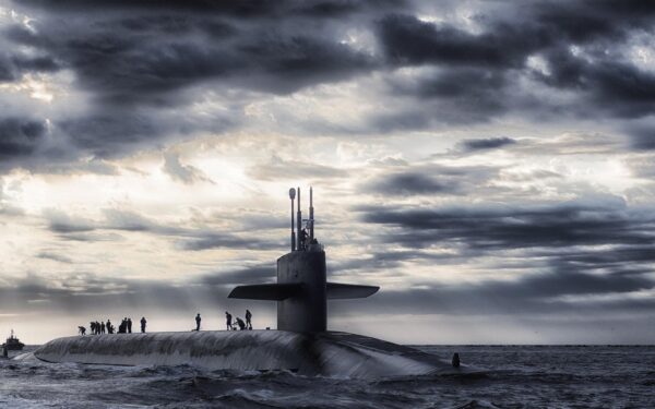 Slapta Rusijos operacija Atlanto vandenyne demaskuota, britai sekė kiekvieną žingsnį