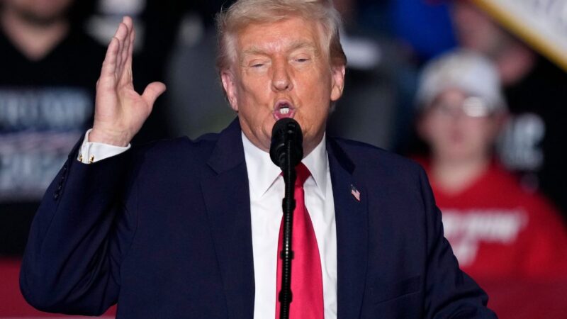 Trumpas pradeda naują ekonominį karą: taikinyje – Kubos sąjungininkai