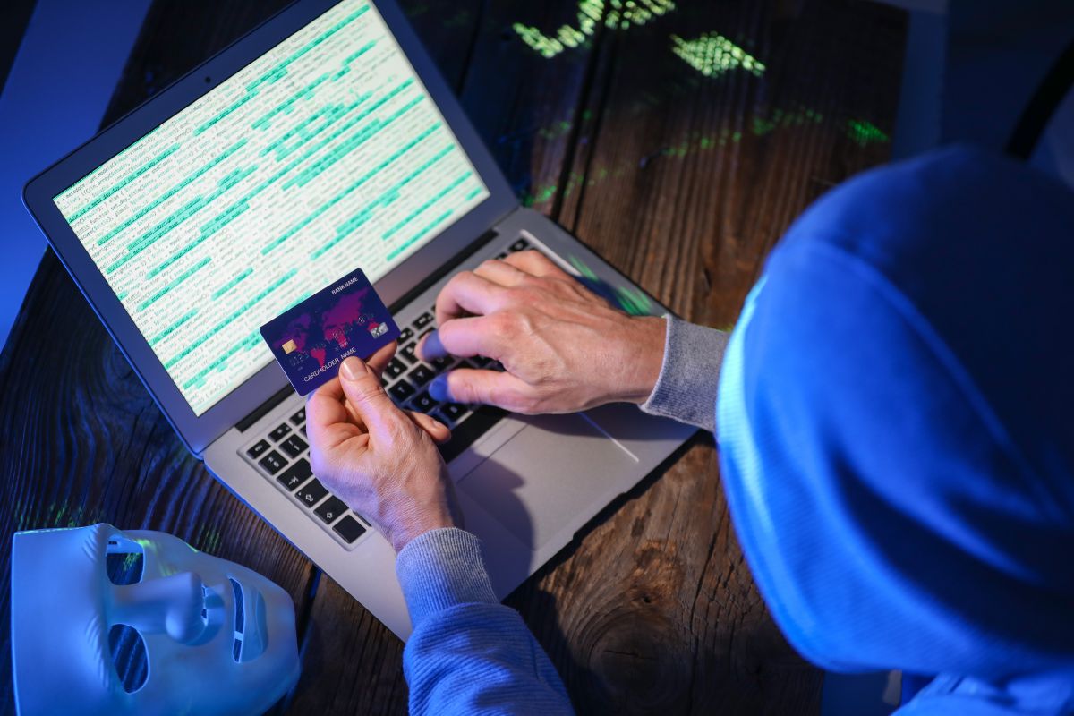 Internetiniai mokėjimai baigėsi liūdnai: alytiškis neteko 11 tūkst. eurų
