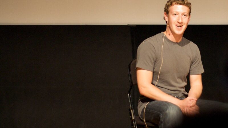 Tiesa apie socialinių tinklų žalą: Markas Zuckerbergas bando išsisukti nuo skandalingų faktų