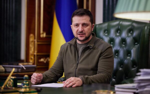 Pensijoms, subsidijoms ir valstybės stabilumui: Ukrainai – beveik 700 mln. dolerių parama iš dviejų šalių