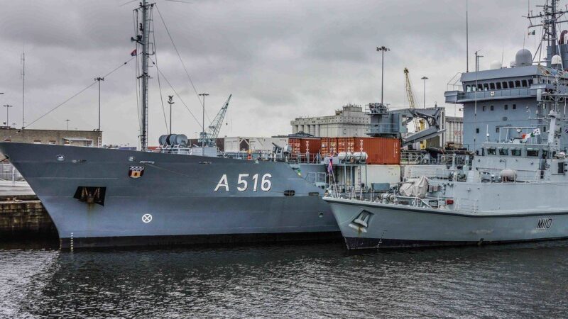 Į Rusiją plaukęs laivas kėlė įtarimų dėl narkotikų: po patikrinimo galiausiai paleistas