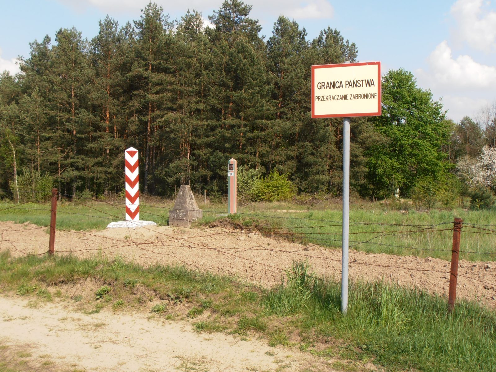 Keliaujantiems – svarbi žinia: kontrolė prie Lietuvos sienos gali užsitęsti