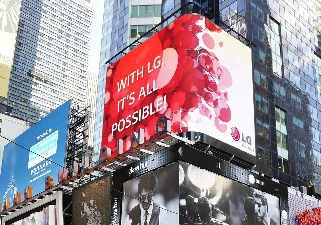 Rekordai pasiekti, bet ramybės nėra: „LG Electronics“ ruošiasi sudėtingiems metams
