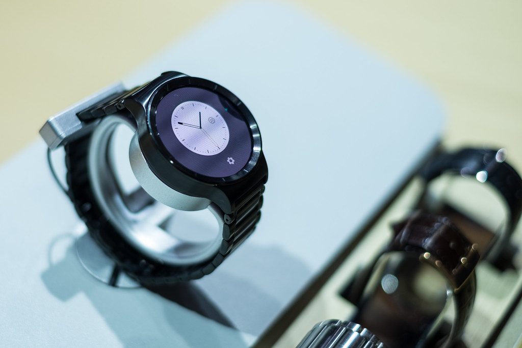 Tikras lengvumo rekordas: sužinokite, kaip naujas „Huawei“ laikrodis palengvins bėgimą
