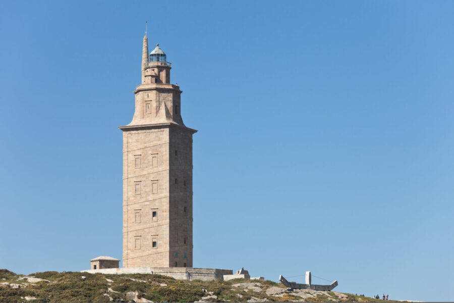 Kodėl šis švyturys stovi jau tūkstančius metų? „Torre de Hércules“ slepia neįtikėtiną legendą.
