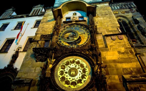 Dienos horoskopas ketvirtadieniui: diena palanki mažiems, bet svarbiems gyvenimo pokyčiams