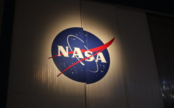 NASA nusprendė dėl sveikatos problemų grąžinti įgulą iš TKS