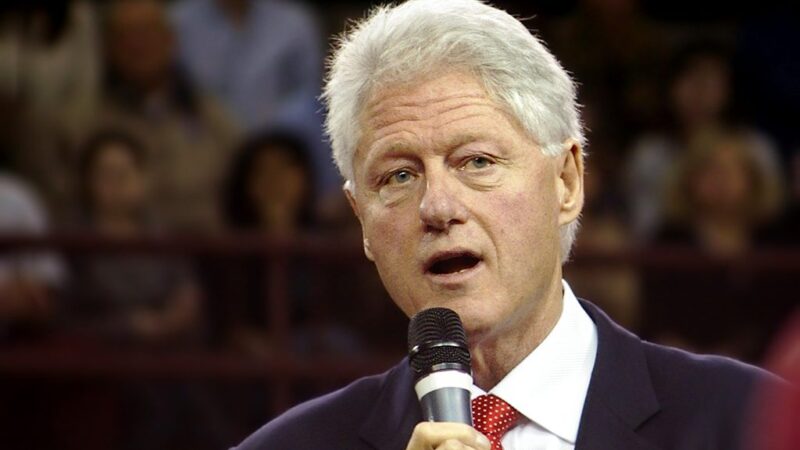 Epsteino byla sugrįžta į politinį epicentrą: Clintonai sutiko liudyti Kongrese