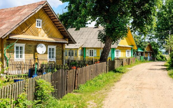 20 žmonių ir gyvuliai viename kambaryje: štai kaip mūsų protėviai ištverdavo šalčius