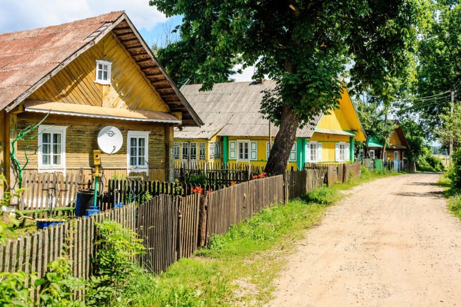 20 žmonių ir gyvuliai viename kambaryje: štai kaip mūsų protėviai ištverdavo šalčius