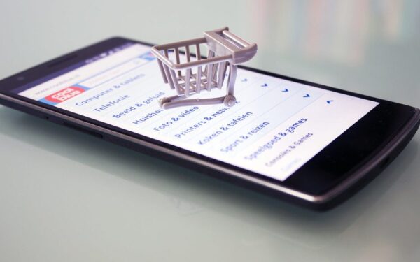 Sumanymas žlugo? „OpenAI“ atskleidė, kaip iš tiesų dabar veiks pirkimai per „ChatGPT“