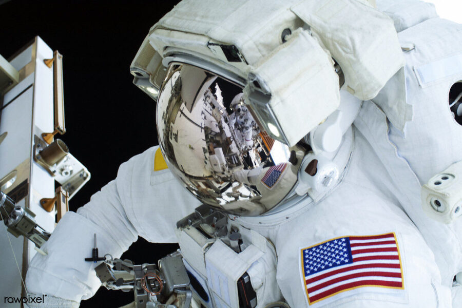 NASA ir vėl priversta keisti savo planus: paskelbė, kad dar kartą atidėjo misiją aplink Mėnulį