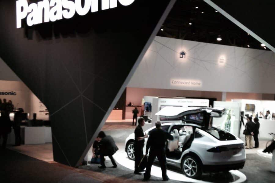 Vienas iš trijų jau elektrinis: atskleidė, kokių markių automobilius dabar renkasi amerikiečiai?