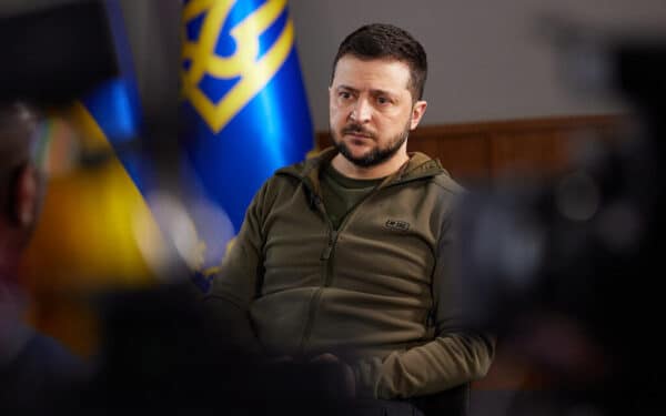 Ukraina ties katastrofos riba: ES skambina pavojaus varpais