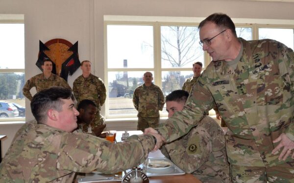 Lietuvos kariuomenės varžybose Gaižiūnų poligone išrinktas geriausias pėstininkų skyrius