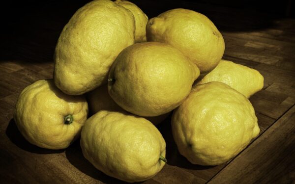 Riebalai tiesiog ištirps: sužinokite, kaip išvalyti mikrobangų krosnelę be jokios chemijos