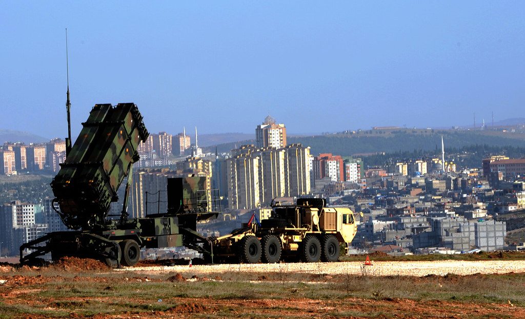 Gyvybiškai svarbi parama: Švedija skyrė 1,4 mlrd. dolerių Ukrainos oro gynybai ir dronams
