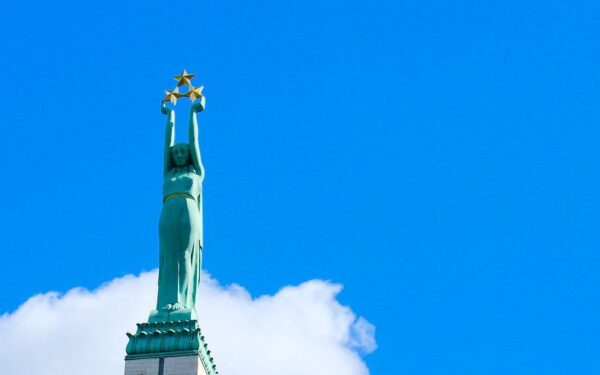 Diskusijos dėl grėsmės kaista: Bražė teigia, kad Rusija nepajėgi pulti NATO