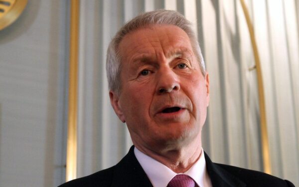 Paviešinti milijonai dokumentų sudrebino elitą: buvęs Norvegijos vadovas atsidūrė skandalo epicentre