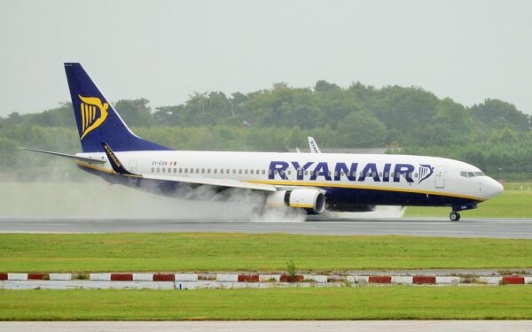 Blogos žinios keliautojams: „Ryanair“ keičia kryptis – dalies skrydžių nebeliks, paveiks ir lietuvius