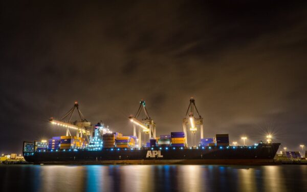 Švedijos pakrančių apsauga sustabdė tanklaivį: įtariama, kad jis susijęs su sankcijomis