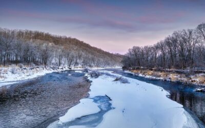 Lūžo ledas po kojomis: Zarasų rajone per plauką išsigelbėjo į upę įkritęs vyriškis