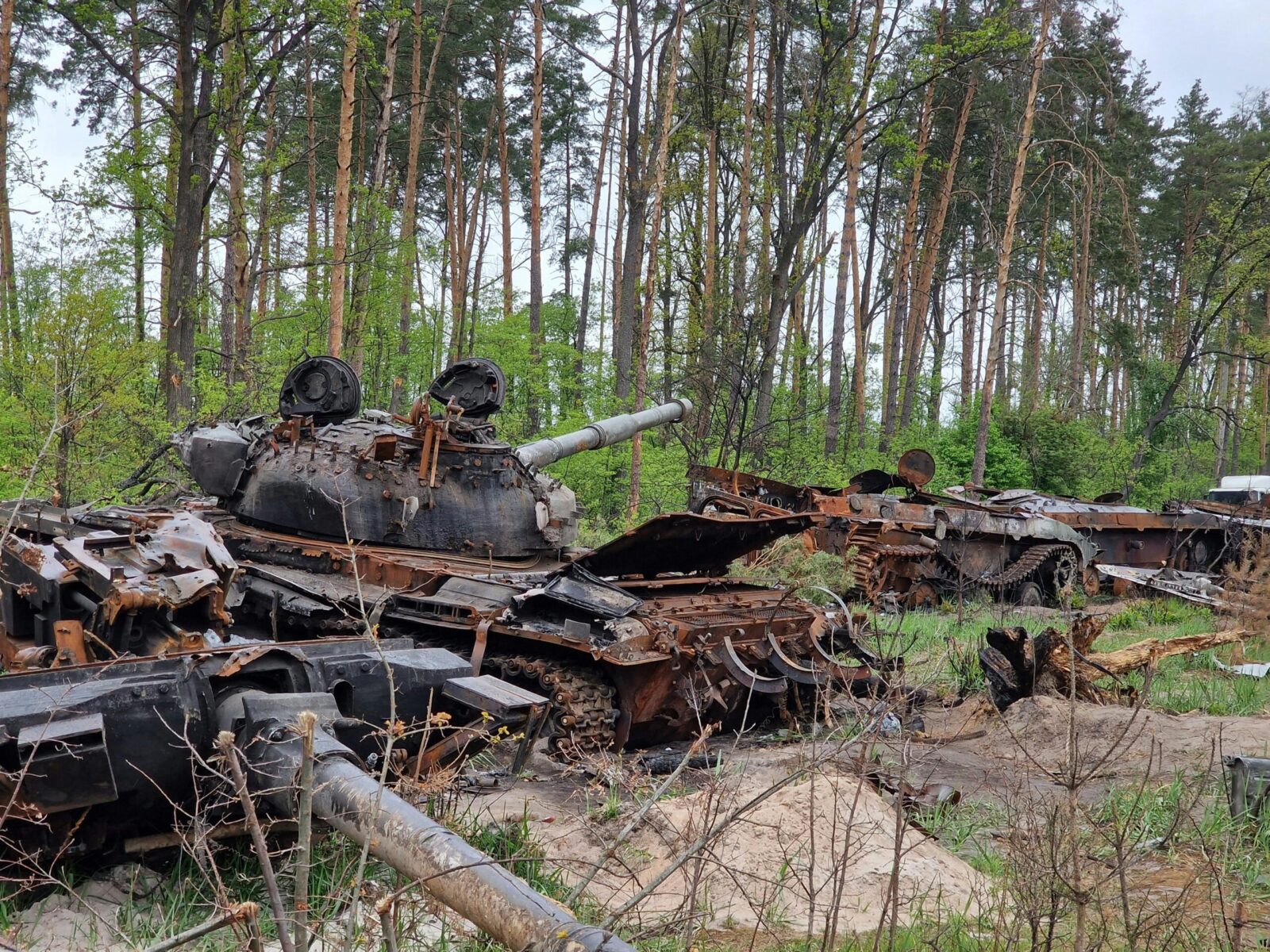 Frontas be karių? Ukraina pristatė kovinį robotą, kuris gali kovoti savaitėmis be žmogaus
