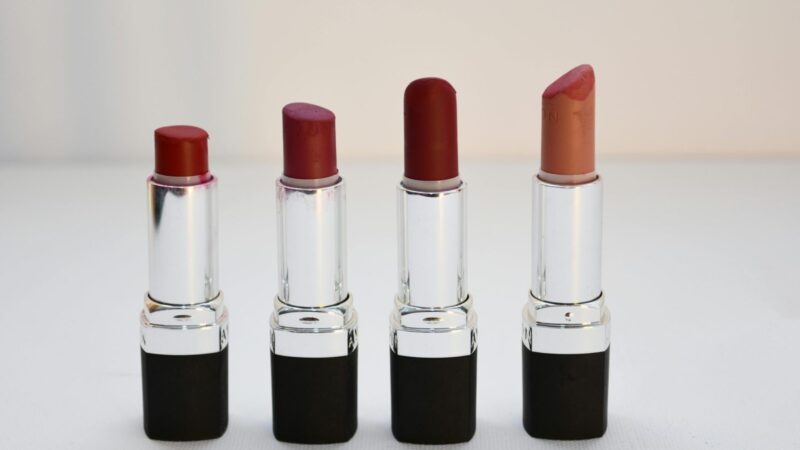 Antrasis lūpdažio gyvenimas: tuščia tūbelė gali tapti patogiausiu įrankiu jūsų virtuvėje