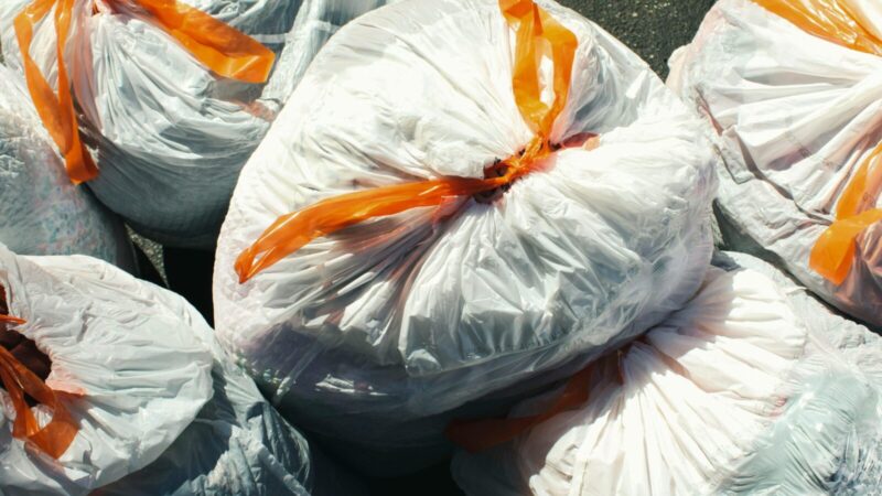 Šiaulietis rimtai prisidirbo: už nelegaliai išmestas atliekas skirta tūkstantinė bauda