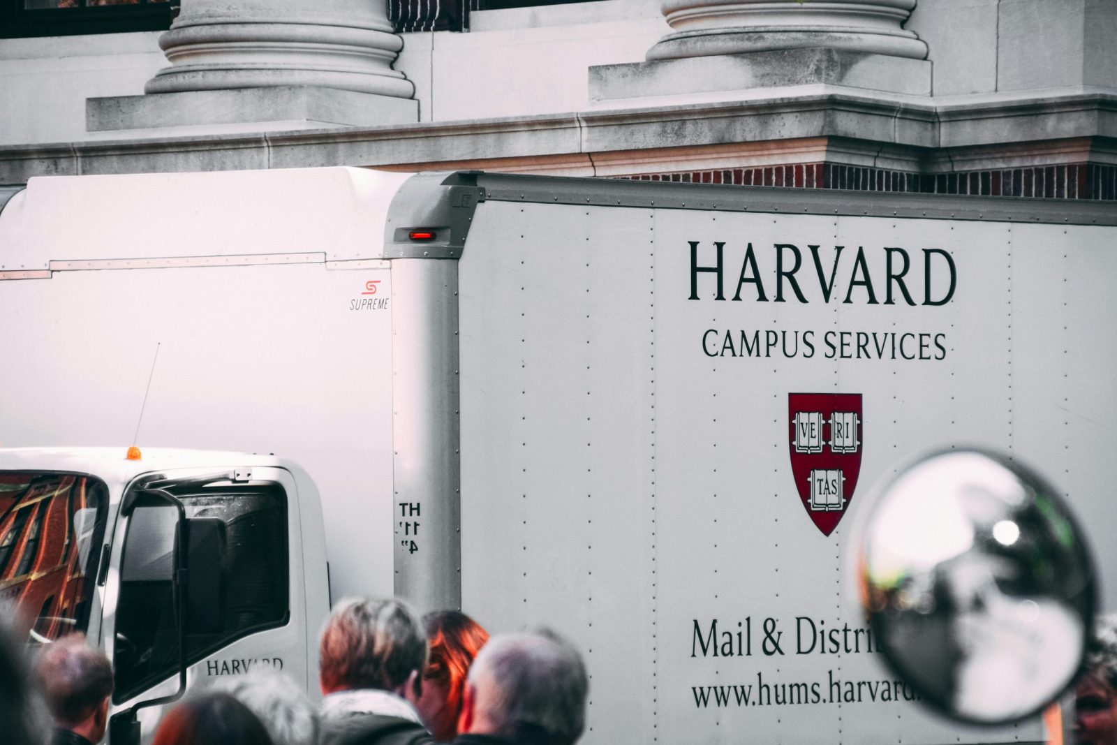 Skandalas JAV švietime: Trumpas pareikalavo milžiniškos kompensacijos iš Harvardo universiteto