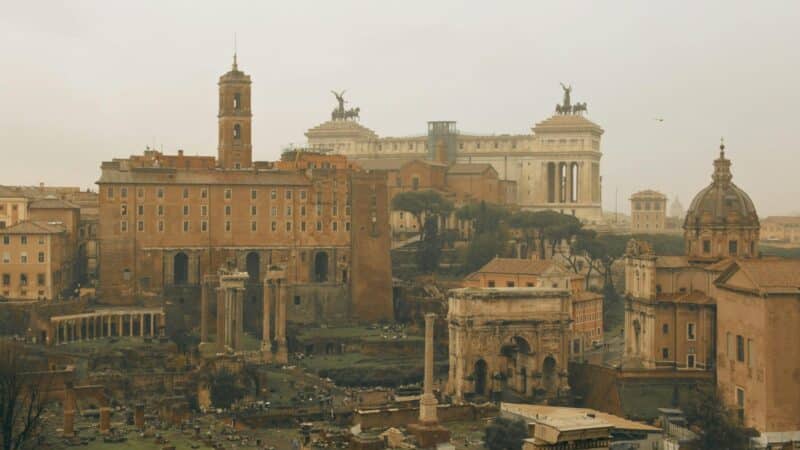 Kas senovėje buvo vertingiau už auksą? Sužinokite, į ką investavo ir kur auksą slėpė romėnai