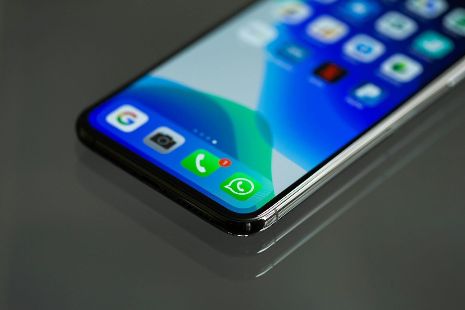 „Xiaomi“ skelbia didžiulį atnaujinimą: sužinokite, ar jūsų telefonas gaus „Android 16“ ir „HyperOS 3.1“