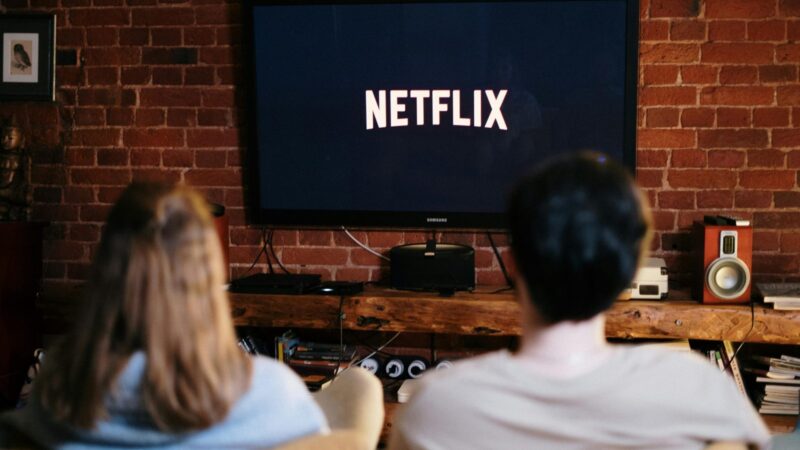 Baigėsi „Netflix“ laisvė? Jungtinė Karalystė įveda griežtą cenzūrą ir taisykles