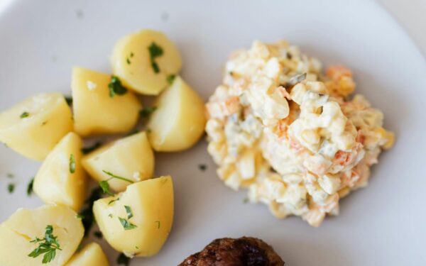 Jūsų mišrainė bus dar skanesnė: šis ingredientas ją neatpažįstamai pakeis