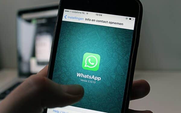 Rusija mėgino visiškai užblokuoti „WhatsApp“ programėlę