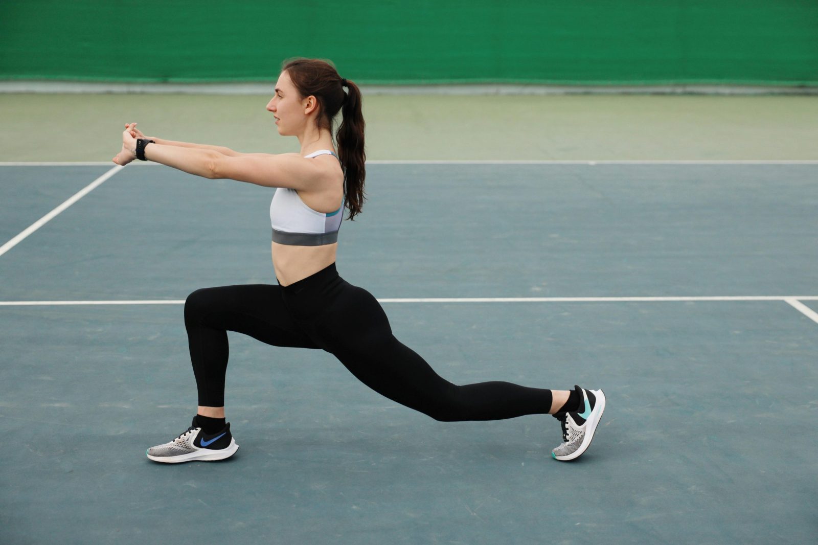 Nėra laiko sporto salei? Mokslininkai atskleidė, kaip formą pagerinti vos per minutę