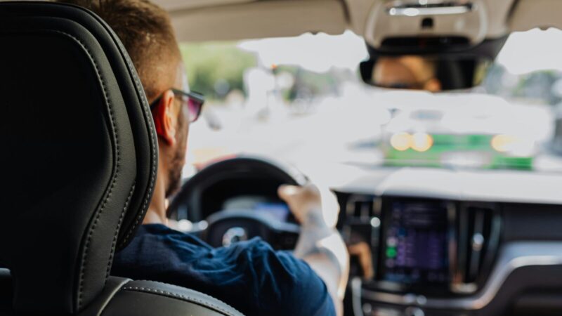 Sekmadieniai be automobilių: ES skubiai ruošiasi galimam degalų trūkumui